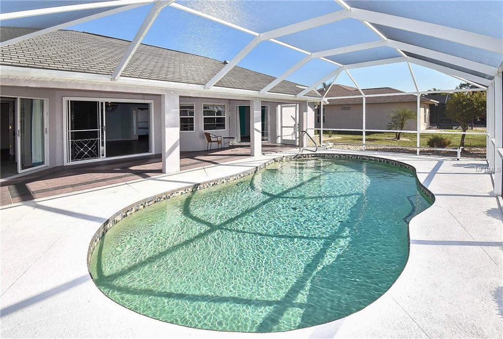 231 GOLD TREE, PUNTA GORDA, Florida 33955, 3 Bedrooms Bedrooms, 6 Rooms Rooms,2 BathroomsBathrooms,Residential,For sale,GOLD TREE,C7247263