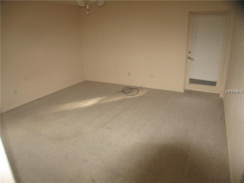 211 TOLLGATE TRAIL, LONGWOOD, Florida 32750, 3 Bedrooms Bedrooms, 7 Rooms Rooms,2 BathroomsBathrooms,Residential,For sale,TOLLGATE,O5556263