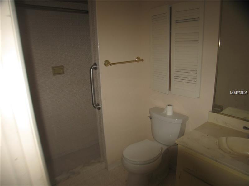 211 TOLLGATE TRAIL, LONGWOOD, Florida 32750, 3 Bedrooms Bedrooms, 7 Rooms Rooms,2 BathroomsBathrooms,Residential,For sale,TOLLGATE,O5556263