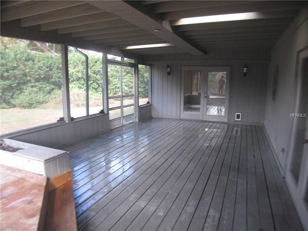 211 TOLLGATE TRAIL, LONGWOOD, Florida 32750, 3 Bedrooms Bedrooms, 7 Rooms Rooms,2 BathroomsBathrooms,Residential,For sale,TOLLGATE,O5556263