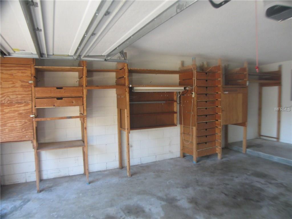 211 TOLLGATE TRAIL, LONGWOOD, Florida 32750, 3 Bedrooms Bedrooms, 7 Rooms Rooms,2 BathroomsBathrooms,Residential,For sale,TOLLGATE,O5556263