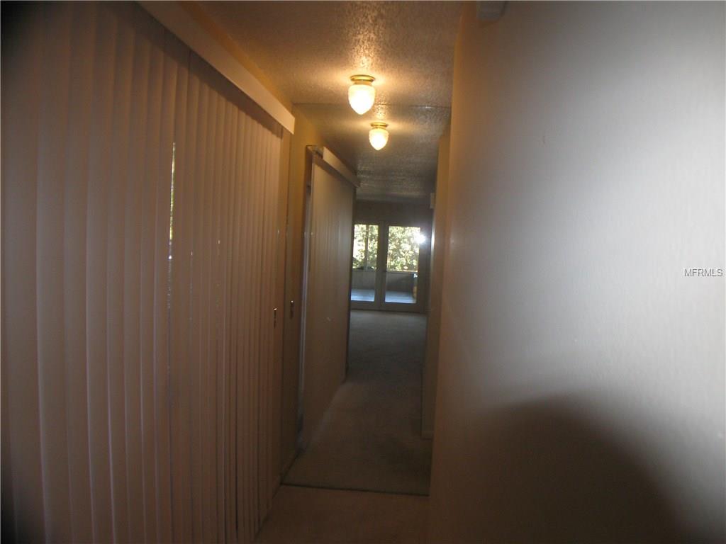 211 TOLLGATE TRAIL, LONGWOOD, Florida 32750, 3 Bedrooms Bedrooms, 7 Rooms Rooms,2 BathroomsBathrooms,Residential,For sale,TOLLGATE,O5556263