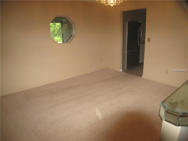 211 TOLLGATE TRAIL, LONGWOOD, Florida 32750, 3 Bedrooms Bedrooms, 7 Rooms Rooms,2 BathroomsBathrooms,Residential,For sale,TOLLGATE,O5556263