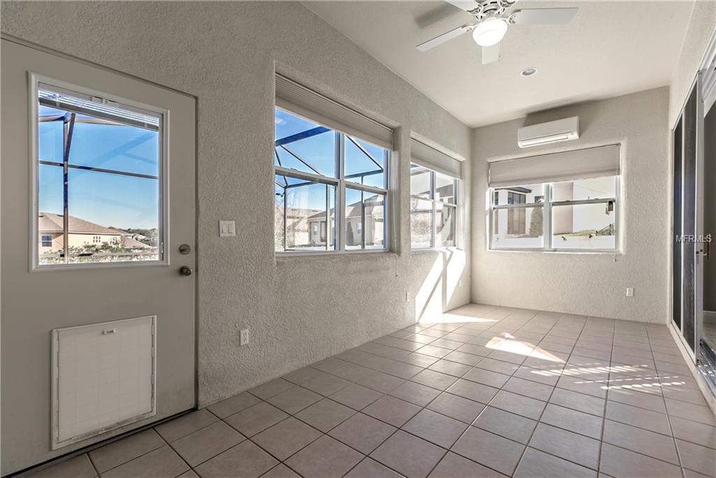 274 EAGLES PATH CROSSING, OCOEE, Florida 34761, 6 Bedrooms Bedrooms, 12 Rooms Rooms,3 BathroomsBathrooms,Residential,For sale,EAGLES PATH,O5557257