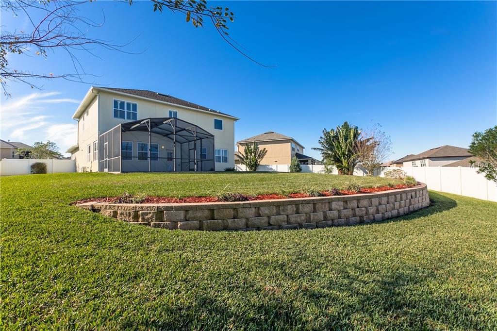 274 EAGLES PATH CROSSING, OCOEE, Florida 34761, 6 Bedrooms Bedrooms, 12 Rooms Rooms,3 BathroomsBathrooms,Residential,For sale,EAGLES PATH,O5557257