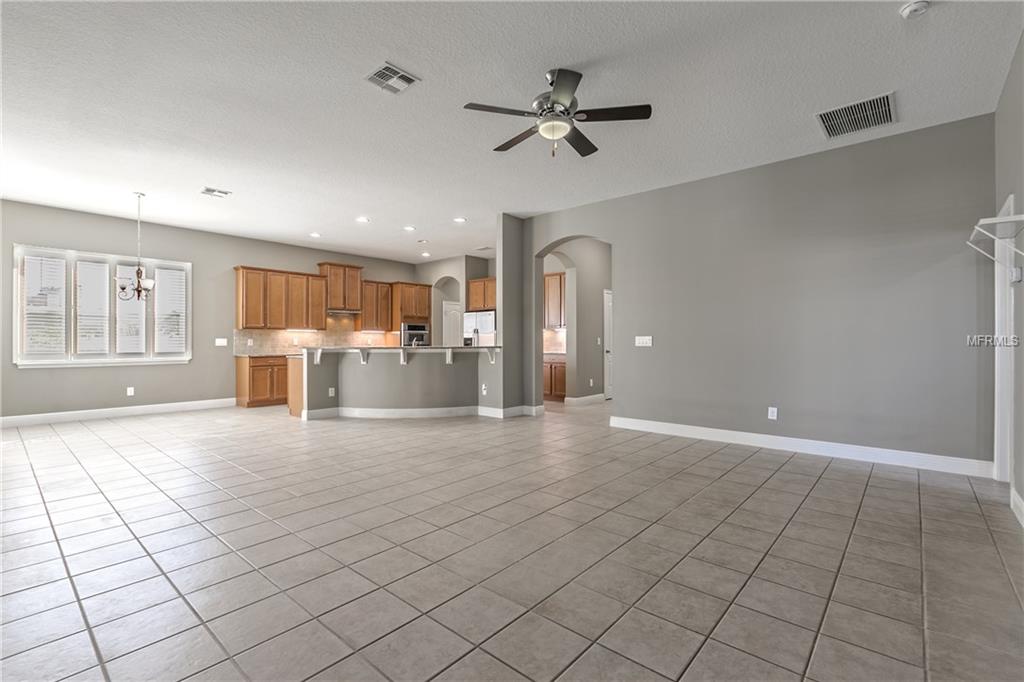 274 EAGLES PATH CROSSING, OCOEE, Florida 34761, 6 Bedrooms Bedrooms, 12 Rooms Rooms,3 BathroomsBathrooms,Residential,For sale,EAGLES PATH,O5557257