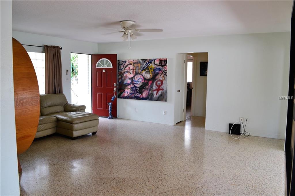 10918 90TH TERRACE, SEMINOLE, Florida 33772, 2 Bedrooms Bedrooms, 6 Rooms Rooms,1 BathroomBathrooms,Residential,For sale,90TH,U7846761