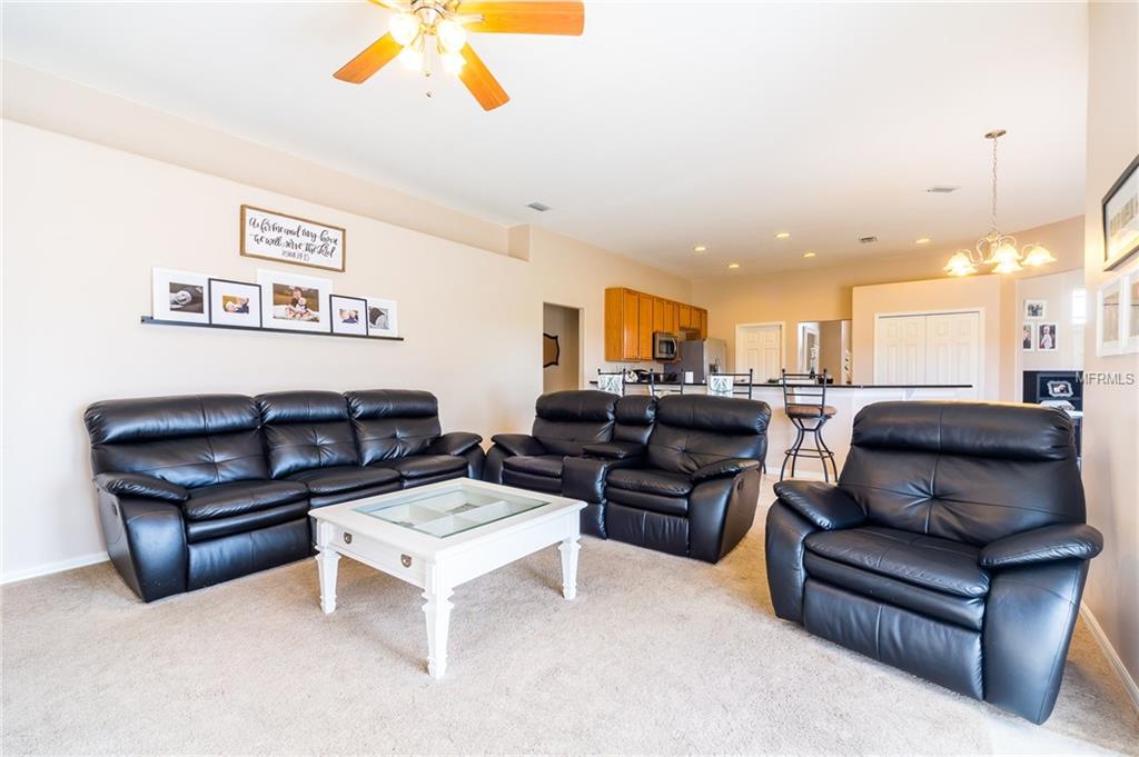 4305 AVONDALE GROVES STREET, PLANT CITY, Florida 33567, 4 Bedrooms Bedrooms, 9 Rooms Rooms,3 BathroomsBathrooms,Residential,For sale,AVONDALE GROVES,T2928350