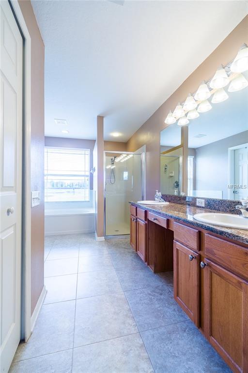 4305 AVONDALE GROVES STREET, PLANT CITY, Florida 33567, 4 Bedrooms Bedrooms, 9 Rooms Rooms,3 BathroomsBathrooms,Residential,For sale,AVONDALE GROVES,T2928350