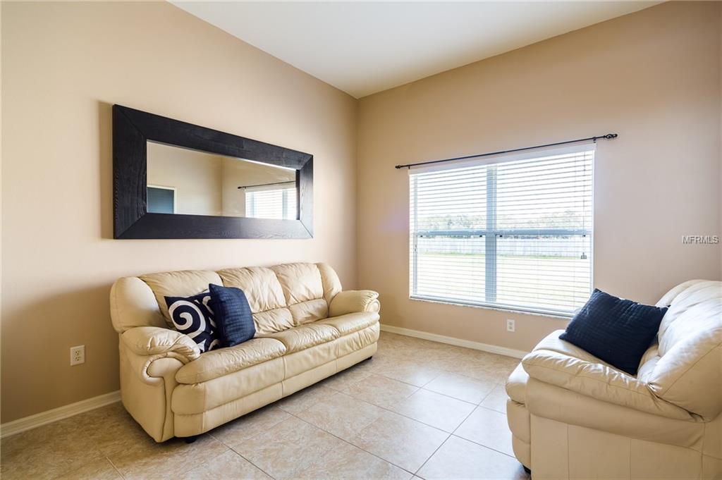 4305 AVONDALE GROVES STREET, PLANT CITY, Florida 33567, 4 Bedrooms Bedrooms, 9 Rooms Rooms,3 BathroomsBathrooms,Residential,For sale,AVONDALE GROVES,T2928350