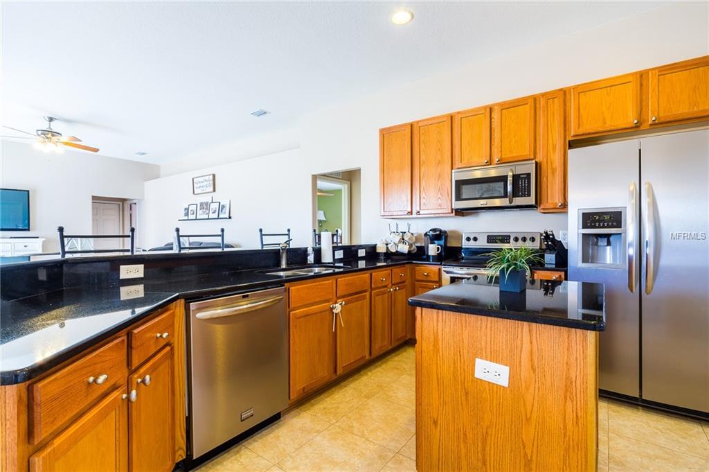 4305 AVONDALE GROVES STREET, PLANT CITY, Florida 33567, 4 Bedrooms Bedrooms, 9 Rooms Rooms,3 BathroomsBathrooms,Residential,For sale,AVONDALE GROVES,T2928350