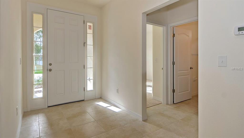 32354 FENWICK LANE, WESLEY CHAPEL, Florida 33543, 4 Bedrooms Bedrooms, 8 Rooms Rooms,3 BathroomsBathrooms,Residential,For sale,FENWICK,T2905731