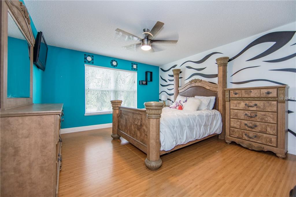 5019 TOULON DRIVE, ORLANDO, Florida 32839, 5 Bedrooms Bedrooms, 11 Rooms Rooms,2 BathroomsBathrooms,Residential,For sale,TOULON,O5542186