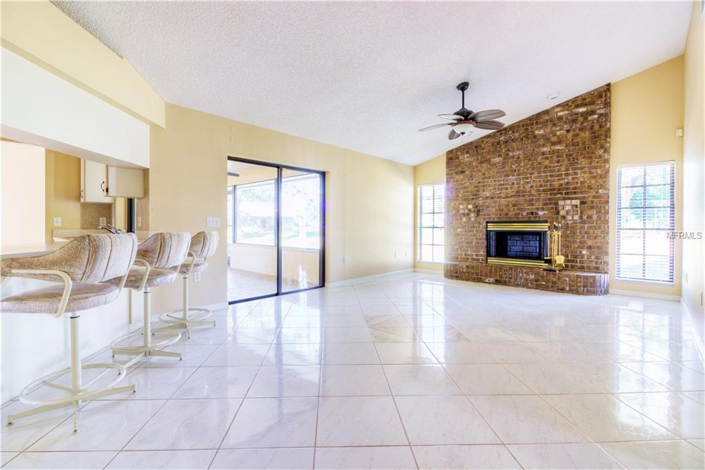 2161 RAINBOWER DRIVE, LAKELAND, Florida 33810, 3 Bedrooms Bedrooms, 9 Rooms Rooms,2 BathroomsBathrooms,Residential,For sale,RAINBOWER,S4853366