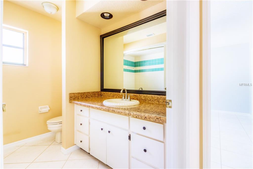 2161 RAINBOWER DRIVE, LAKELAND, Florida 33810, 3 Bedrooms Bedrooms, 9 Rooms Rooms,2 BathroomsBathrooms,Residential,For sale,RAINBOWER,S4853366