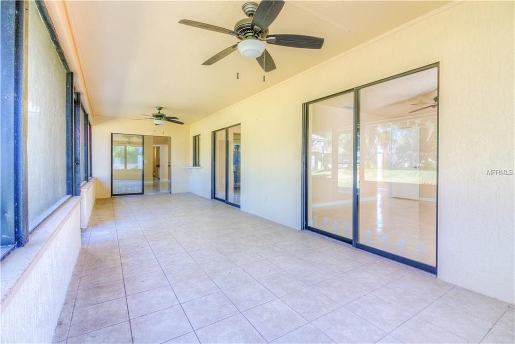 2161 RAINBOWER DRIVE, LAKELAND, Florida 33810, 3 Bedrooms Bedrooms, 9 Rooms Rooms,2 BathroomsBathrooms,Residential,For sale,RAINBOWER,S4853366