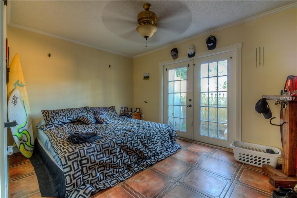 2116 SELKIRK LANE N, LAKELAND, Florida 33813, 4 Bedrooms Bedrooms, 8 Rooms Rooms,3 BathroomsBathrooms,Residential,For sale,SELKIRK,L4724177