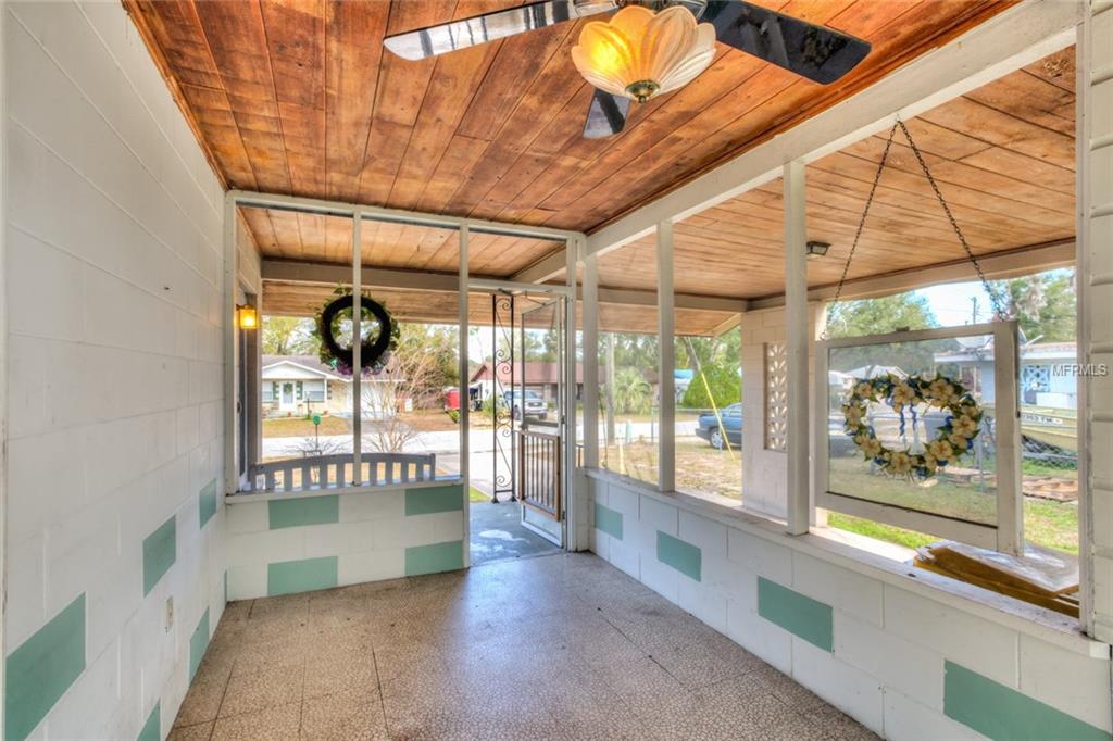 602 DIXSON STREET, ORANGE CITY, Florida 32763, 2 Bedrooms Bedrooms, 3 Rooms Rooms,1 BathroomBathrooms,Residential,For sale,DIXSON,G4851095