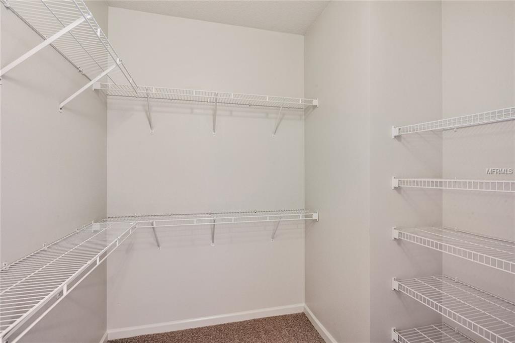 409 PARK LAKE DRIVE, DELAND, Florida 32724, 4 Bedrooms Bedrooms, 9 Rooms Rooms,2 BathroomsBathrooms,Residential,For sale,PARK LAKE,V4722430