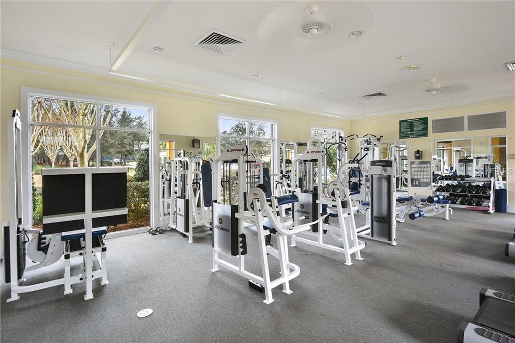 409 PARK LAKE DRIVE, DELAND, Florida 32724, 4 Bedrooms Bedrooms, 9 Rooms Rooms,2 BathroomsBathrooms,Residential,For sale,PARK LAKE,V4722430