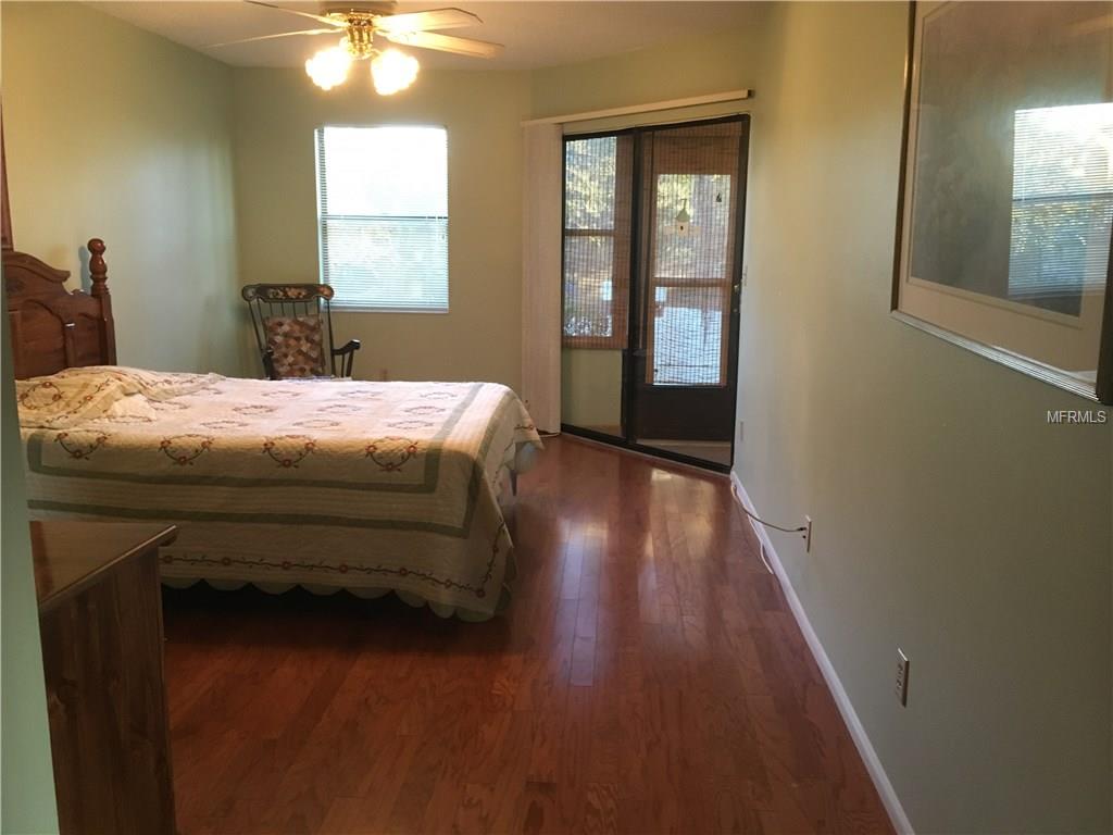3104 OAK CIRCLE, TARPON SPRINGS, Florida 34689, 2 Bedrooms Bedrooms, 6 Rooms Rooms,2 BathroomsBathrooms,Residential,For sale,OAK,U7844770