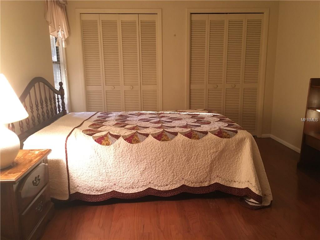 3104 OAK CIRCLE, TARPON SPRINGS, Florida 34689, 2 Bedrooms Bedrooms, 6 Rooms Rooms,2 BathroomsBathrooms,Residential,For sale,OAK,U7844770