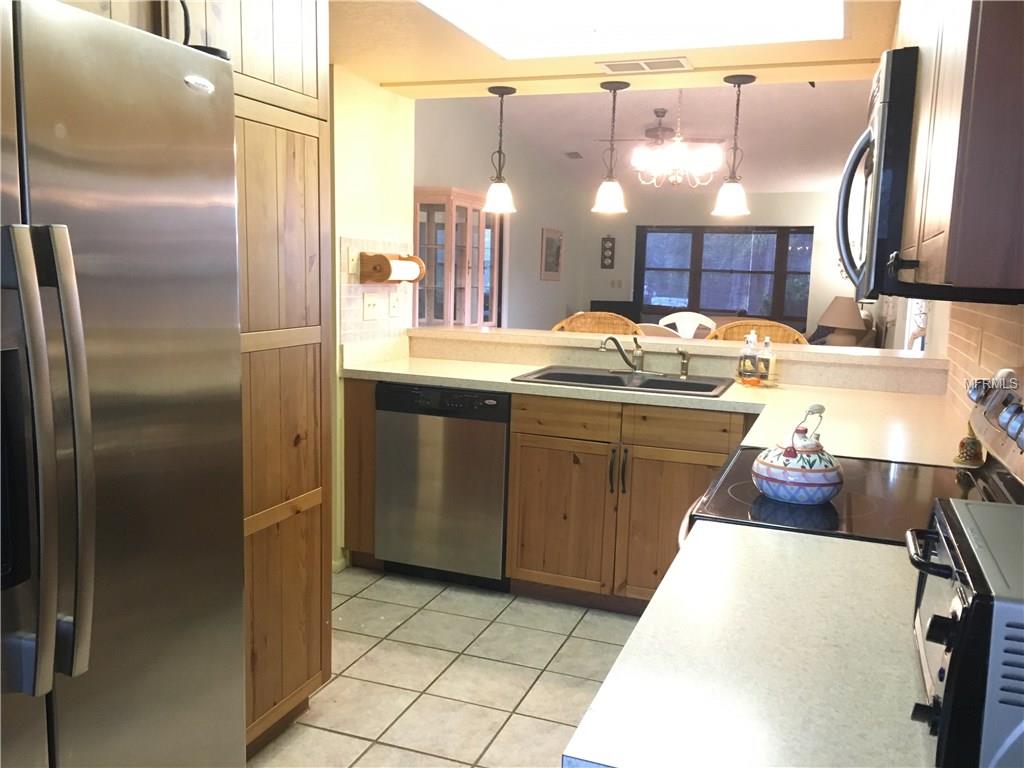 3104 OAK CIRCLE, TARPON SPRINGS, Florida 34689, 2 Bedrooms Bedrooms, 6 Rooms Rooms,2 BathroomsBathrooms,Residential,For sale,OAK,U7844770