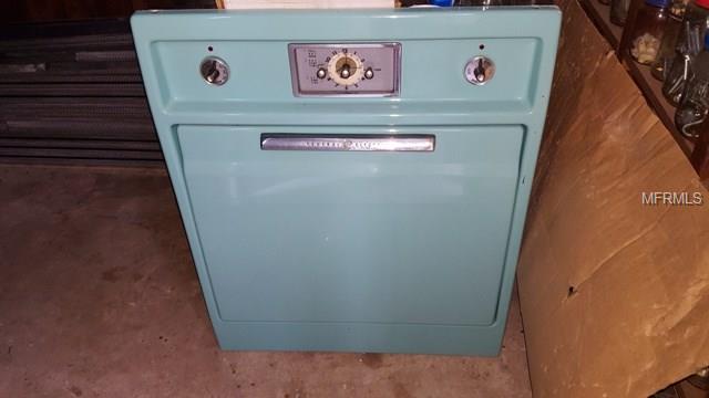 701 PINELLAS POINT DRIVE S, ST PETERSBURG, Florida 33705, 3 Bedrooms Bedrooms, 9 Rooms Rooms,2 BathroomsBathrooms,Residential,For sale,PINELLAS POINT,U7845808