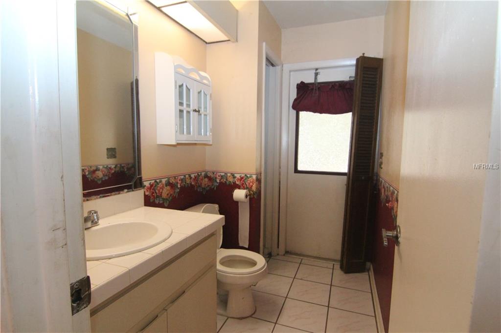 3107 LAKESTONE DRIVE, TAMPA, Florida 33618, 4 Bedrooms Bedrooms, 9 Rooms Rooms,2 BathroomsBathrooms,Residential,For sale,LAKESTONE,T2927835