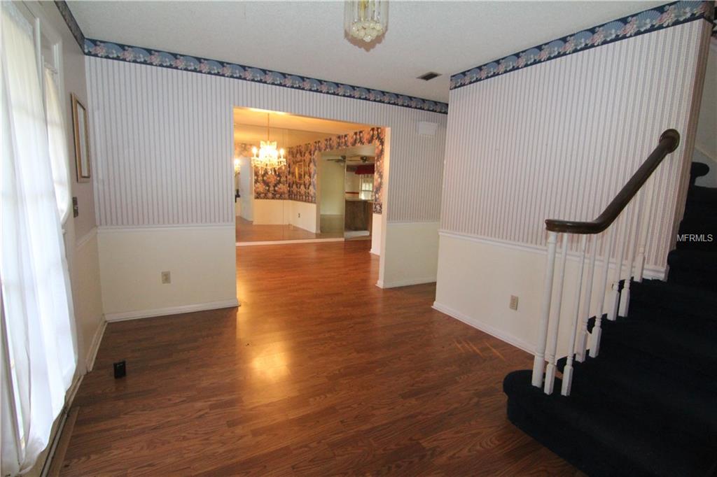 3107 LAKESTONE DRIVE, TAMPA, Florida 33618, 4 Bedrooms Bedrooms, 9 Rooms Rooms,2 BathroomsBathrooms,Residential,For sale,LAKESTONE,T2927835