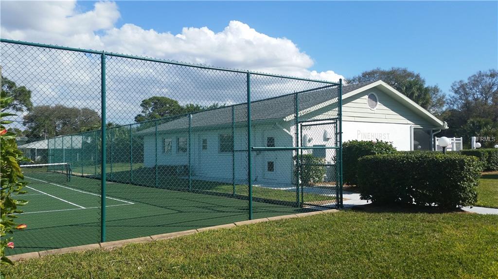 4888 OAK RUN DRIVE, SARASOTA, Florida 34243, 3 Bedrooms Bedrooms, 7 Rooms Rooms,2 BathroomsBathrooms,Residential,For sale,OAK RUN,A4210115