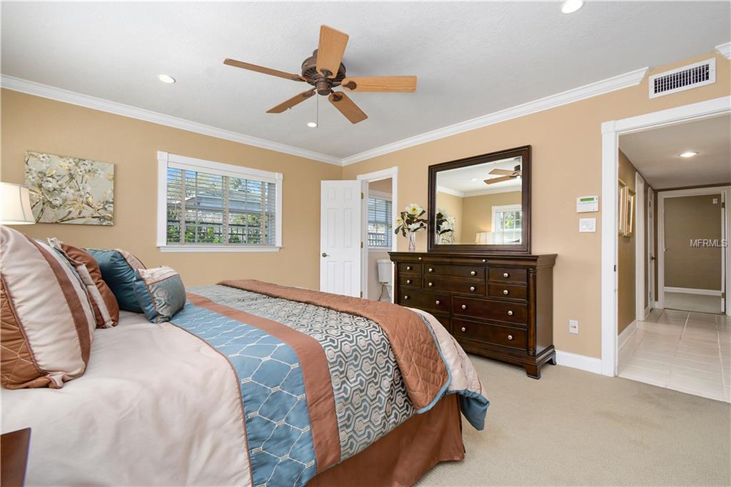 3510 CULLEN LAKE SHORE DRIVE, BELLE ISLE, Florida 32812, 3 Bedrooms Bedrooms, 7 Rooms Rooms,2 BathroomsBathrooms,Residential,For sale,CULLEN LAKE SHORE,O5518416