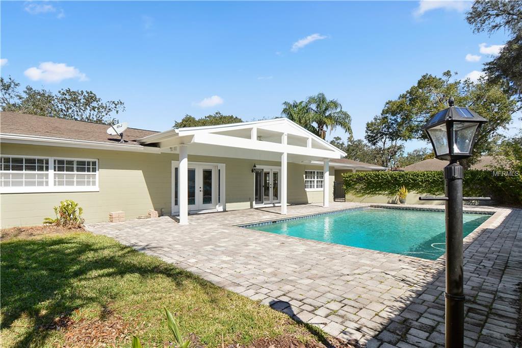 3510 CULLEN LAKE SHORE DRIVE, BELLE ISLE, Florida 32812, 3 Bedrooms Bedrooms, 7 Rooms Rooms,2 BathroomsBathrooms,Residential,For sale,CULLEN LAKE SHORE,O5518416