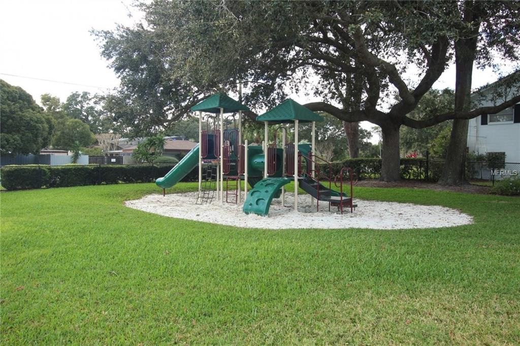 3510 CULLEN LAKE SHORE DRIVE, BELLE ISLE, Florida 32812, 3 Bedrooms Bedrooms, 7 Rooms Rooms,2 BathroomsBathrooms,Residential,For sale,CULLEN LAKE SHORE,O5518416