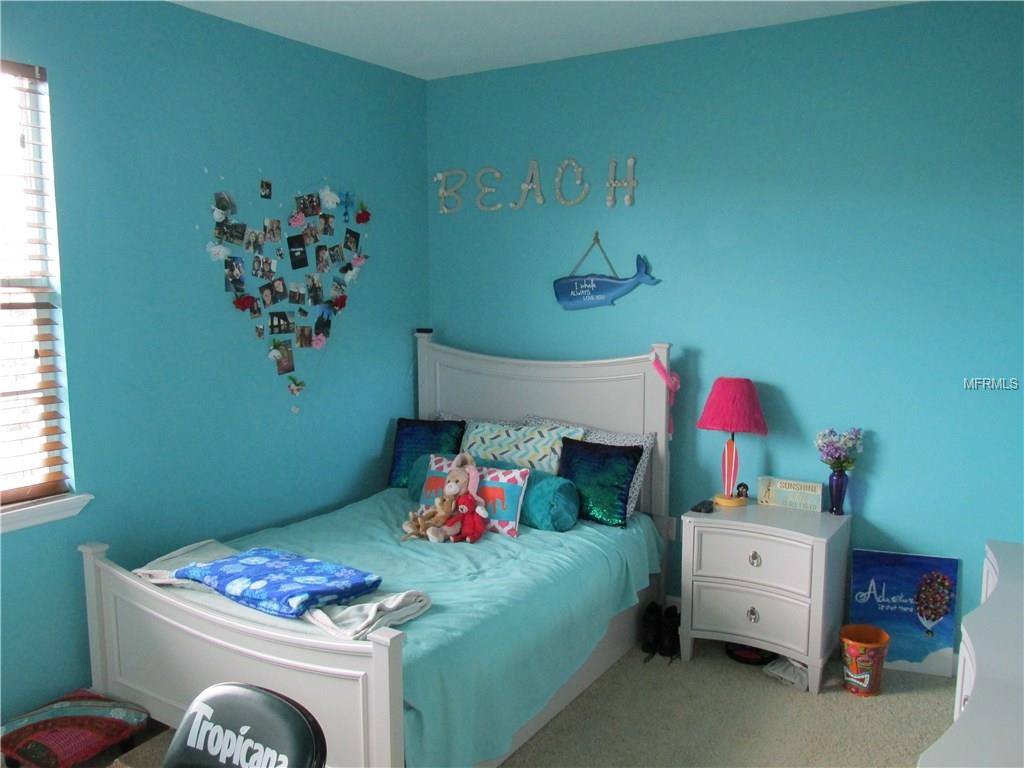 933 MOSCATO PLACE, PALM HARBOR, Florida 34683, 3 Bedrooms Bedrooms, 5 Rooms Rooms,2 BathroomsBathrooms,Residential,For sale,MOSCATO,T2899958