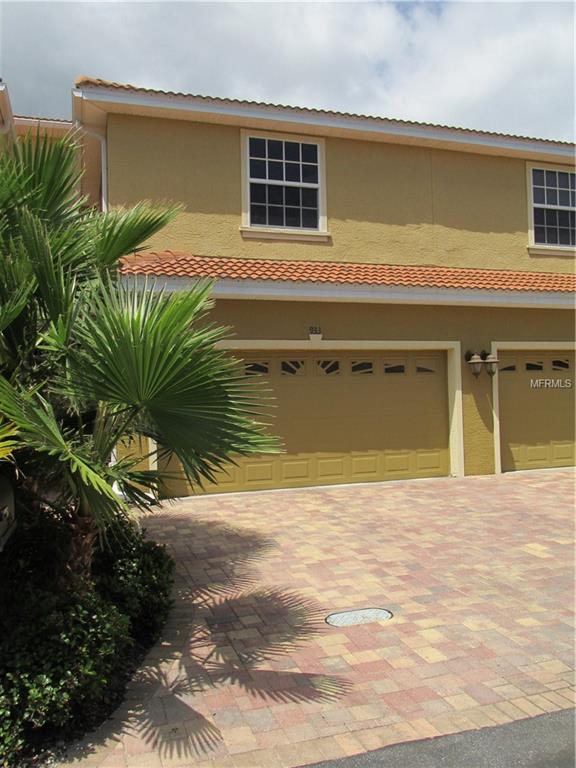 933 MOSCATO PLACE, PALM HARBOR, Florida 34683, 3 Bedrooms Bedrooms, 5 Rooms Rooms,2 BathroomsBathrooms,Residential,For sale,MOSCATO,T2899958