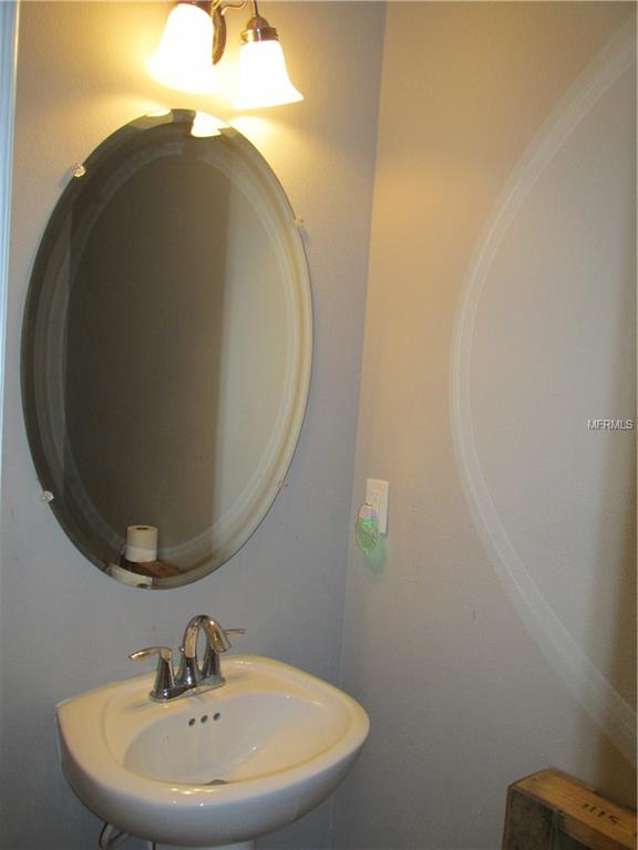 933 MOSCATO PLACE, PALM HARBOR, Florida 34683, 3 Bedrooms Bedrooms, 5 Rooms Rooms,2 BathroomsBathrooms,Residential,For sale,MOSCATO,T2899958