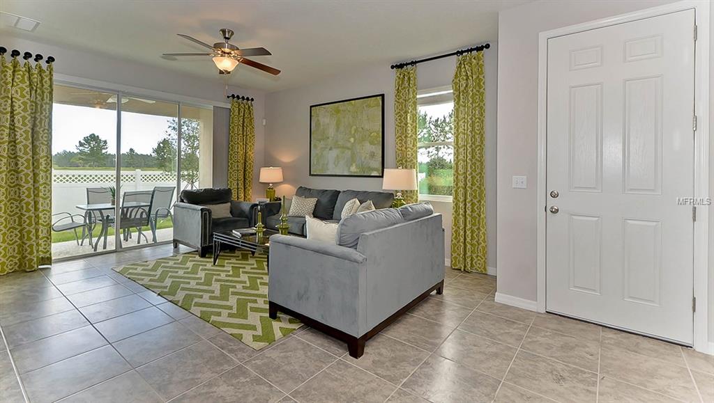 7691 TIMBERVIEW LOOP, WESLEY CHAPEL, Florida 33545, 3 Bedrooms Bedrooms, 6 Rooms Rooms,2 BathroomsBathrooms,Residential,For sale,TIMBERVIEW,T2905739