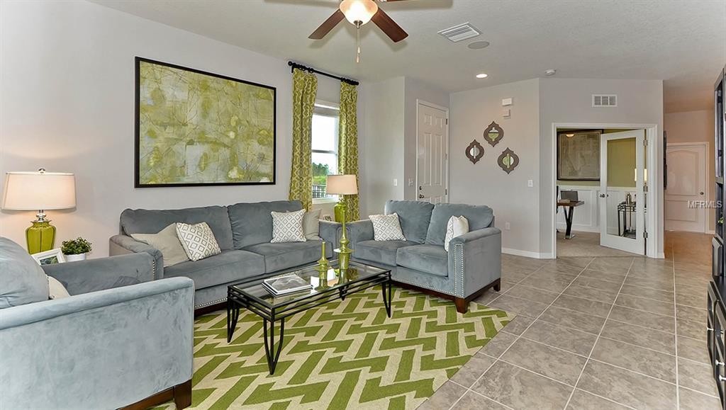 7691 TIMBERVIEW LOOP, WESLEY CHAPEL, Florida 33545, 3 Bedrooms Bedrooms, 6 Rooms Rooms,2 BathroomsBathrooms,Residential,For sale,TIMBERVIEW,T2905739