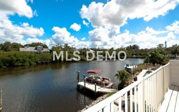 5117 ADMIRAL PLACE, SARASOTA, Florida 34231, 3 Bedrooms Bedrooms, 9 Rooms Rooms,2 BathroomsBathrooms,Residential,For sale,ADMIRAL,A4199151