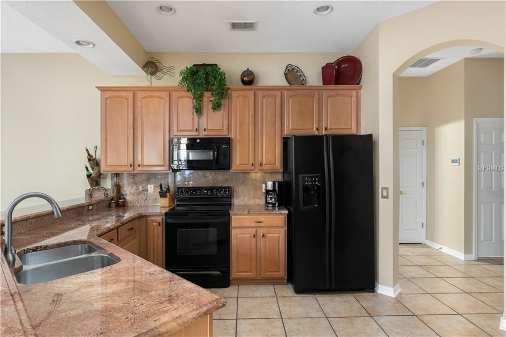 807 SHADOWMOSS DRIVE, WINTER GARDEN, Florida 34787, 4 Bedrooms Bedrooms, 10 Rooms Rooms,3 BathroomsBathrooms,Residential,For sale,SHADOWMOSS,O5548217