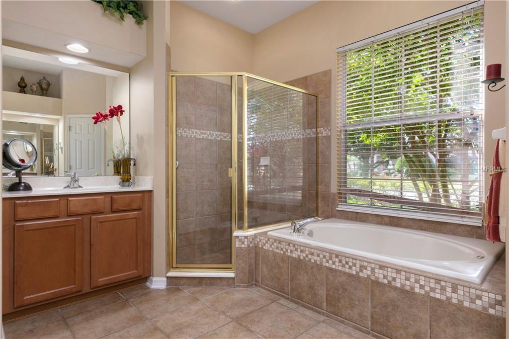 807 SHADOWMOSS DRIVE, WINTER GARDEN, Florida 34787, 4 Bedrooms Bedrooms, 10 Rooms Rooms,3 BathroomsBathrooms,Residential,For sale,SHADOWMOSS,O5548217