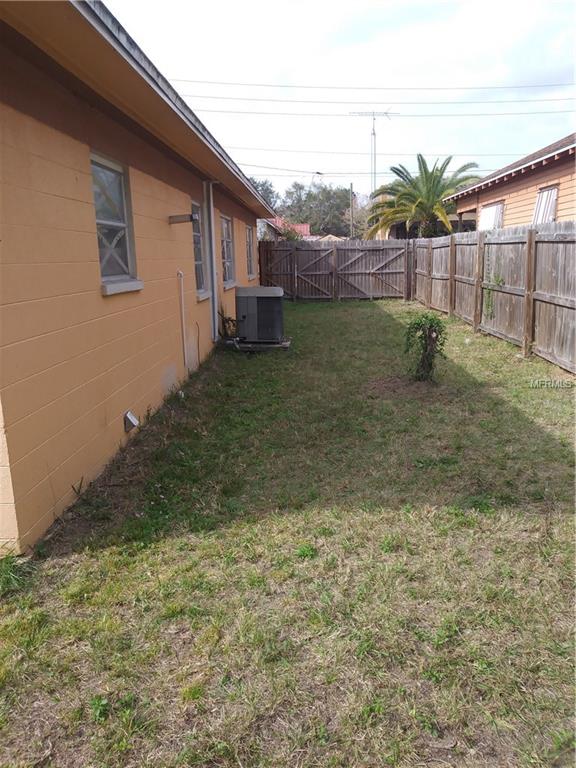 903 BRACK ST., KISSIMMEE, Florida 34742, 2 Bedrooms Bedrooms, 3 Rooms Rooms,1 BathroomBathrooms,Rental,For Rent,BRACK ST.,O5559196