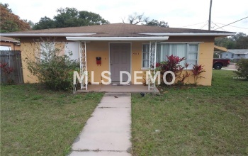 903 BRACK ST., KISSIMMEE, Florida 34742, 2 Bedrooms Bedrooms, 3 Rooms Rooms,1 BathroomBathrooms,Rental,For Rent,BRACK ST.,O5559196