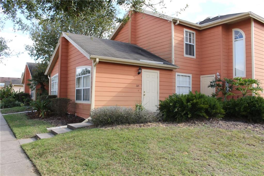 205 MANGO COURT, DAVENPORT, Florida 33897, 4 Bedrooms Bedrooms, 6 Rooms Rooms,3 BathroomsBathrooms,Residential,For sale,MANGO,O5552255