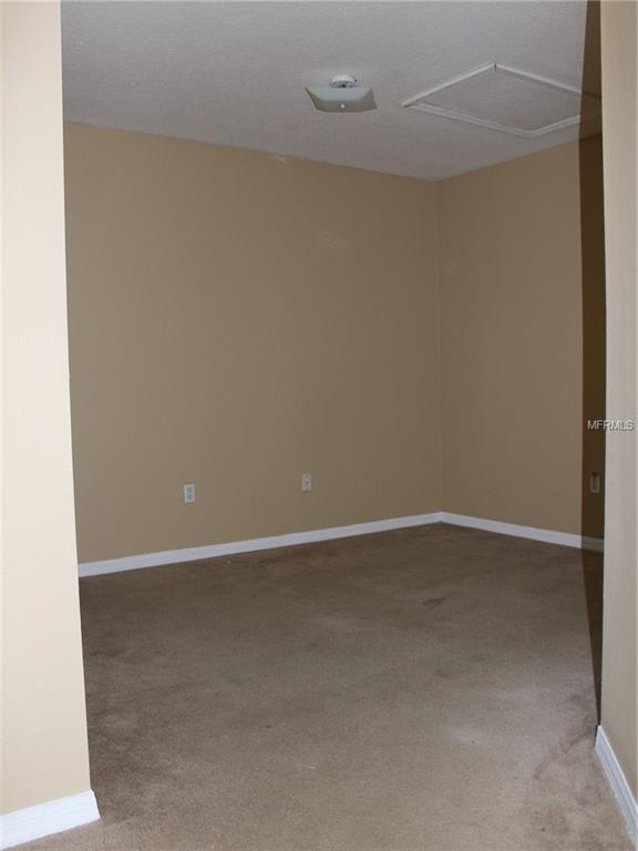 205 MANGO COURT, DAVENPORT, Florida 33897, 4 Bedrooms Bedrooms, 6 Rooms Rooms,3 BathroomsBathrooms,Residential,For sale,MANGO,O5552255