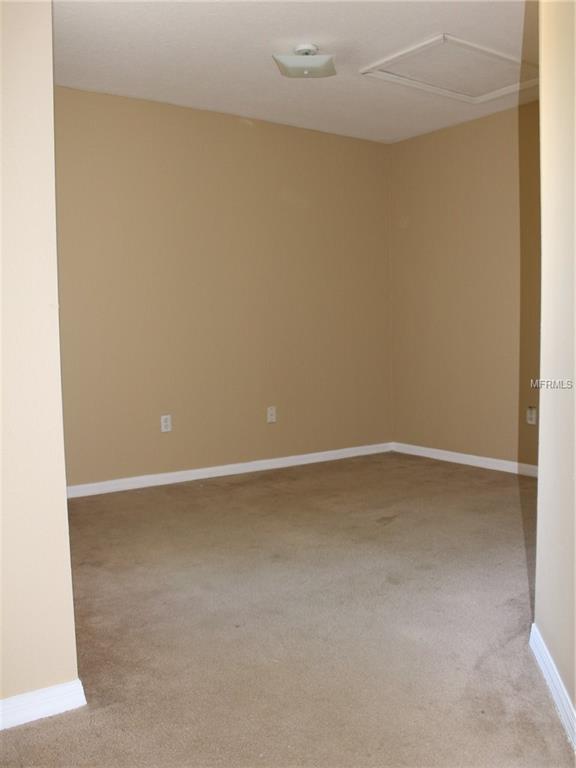 205 MANGO COURT, DAVENPORT, Florida 33897, 4 Bedrooms Bedrooms, 6 Rooms Rooms,3 BathroomsBathrooms,Residential,For sale,MANGO,O5552255