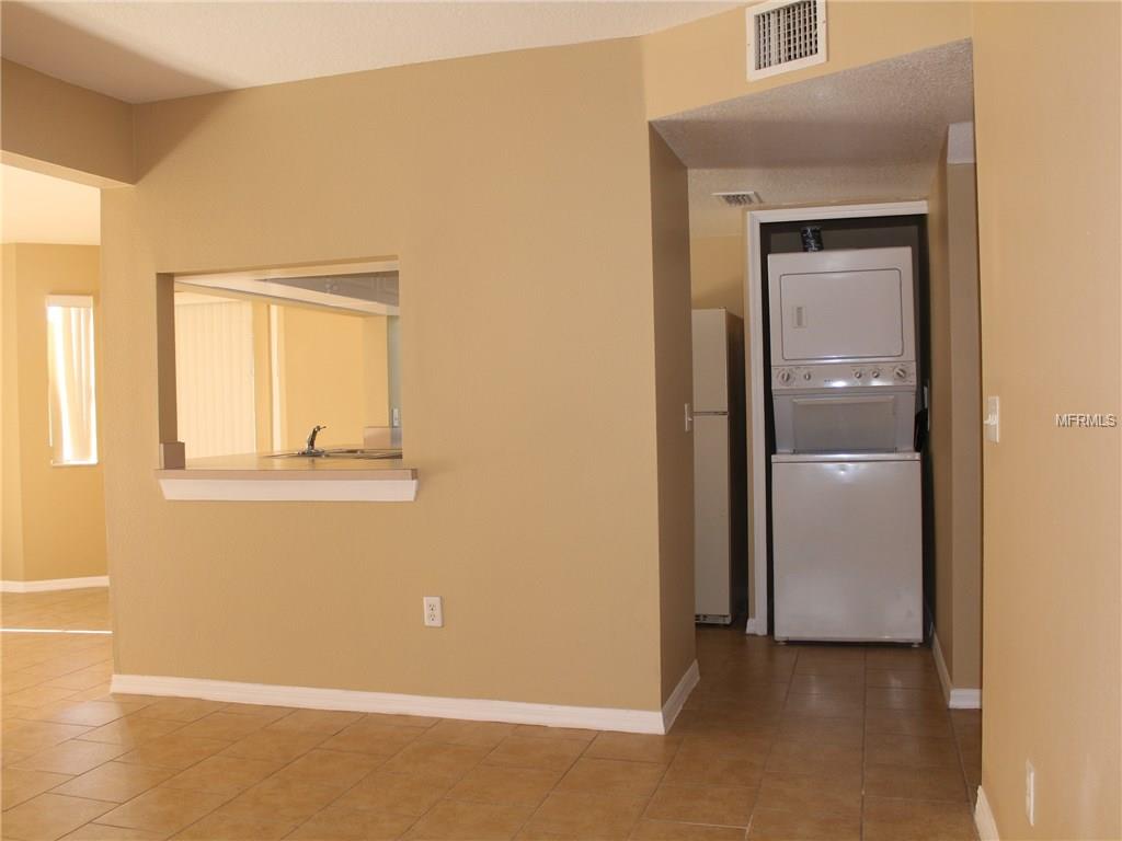 205 MANGO COURT, DAVENPORT, Florida 33897, 4 Bedrooms Bedrooms, 6 Rooms Rooms,3 BathroomsBathrooms,Residential,For sale,MANGO,O5552255