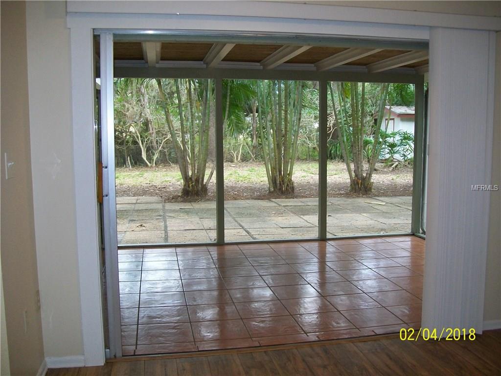 2626 BAY STREET, SARASOTA, Florida 34237, 3 Bedrooms Bedrooms, 9 Rooms Rooms,2 BathroomsBathrooms,Residential,For sale,BAY,A4208282