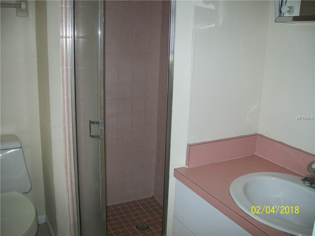 2626 BAY STREET, SARASOTA, Florida 34237, 3 Bedrooms Bedrooms, 9 Rooms Rooms,2 BathroomsBathrooms,Residential,For sale,BAY,A4208282